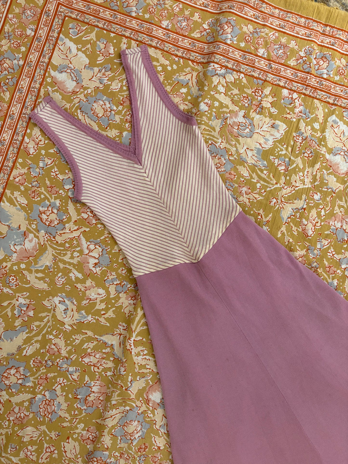 70s Lavender Chevron Midi Dress