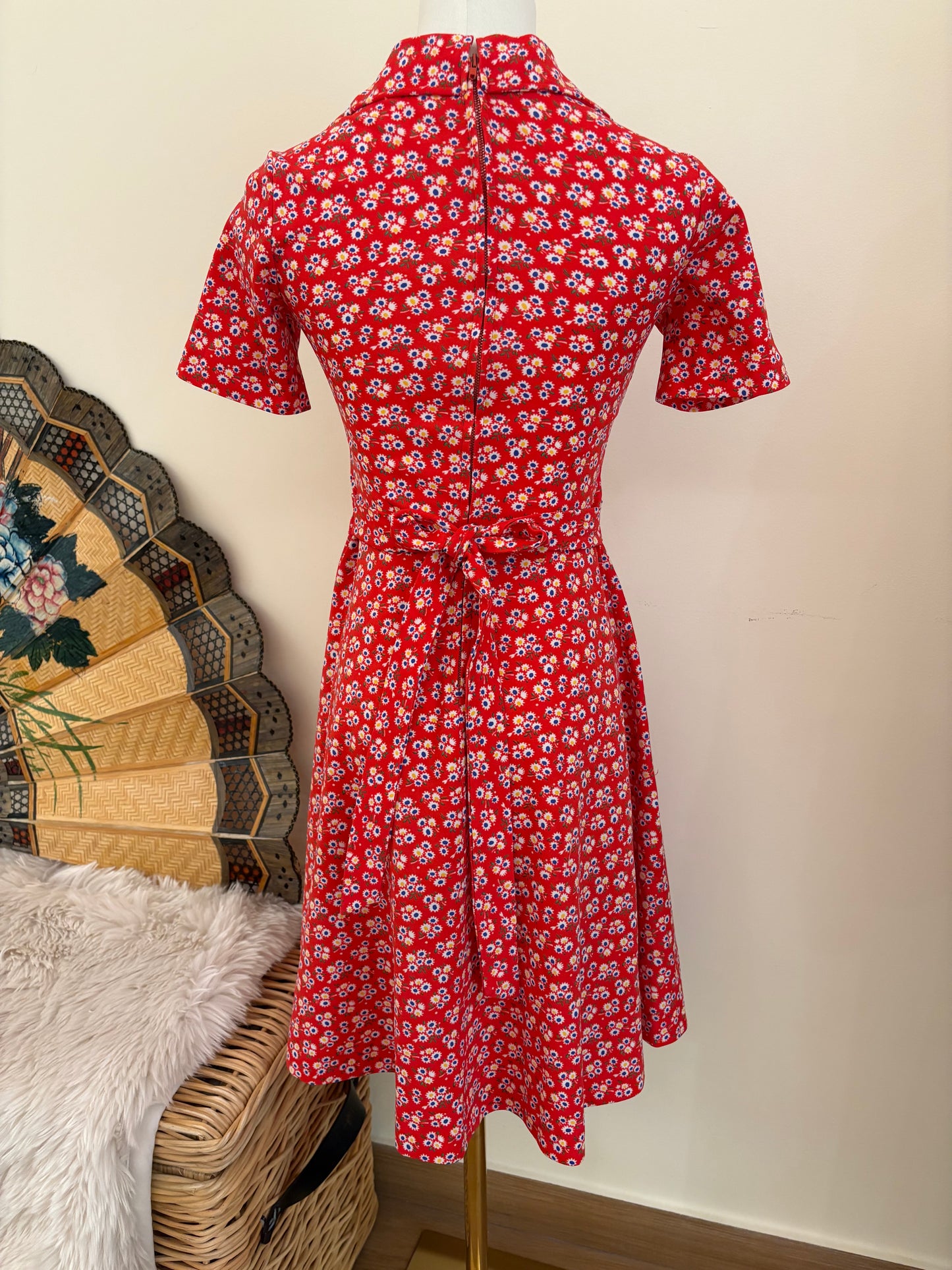 1970s Daisy Day Dress