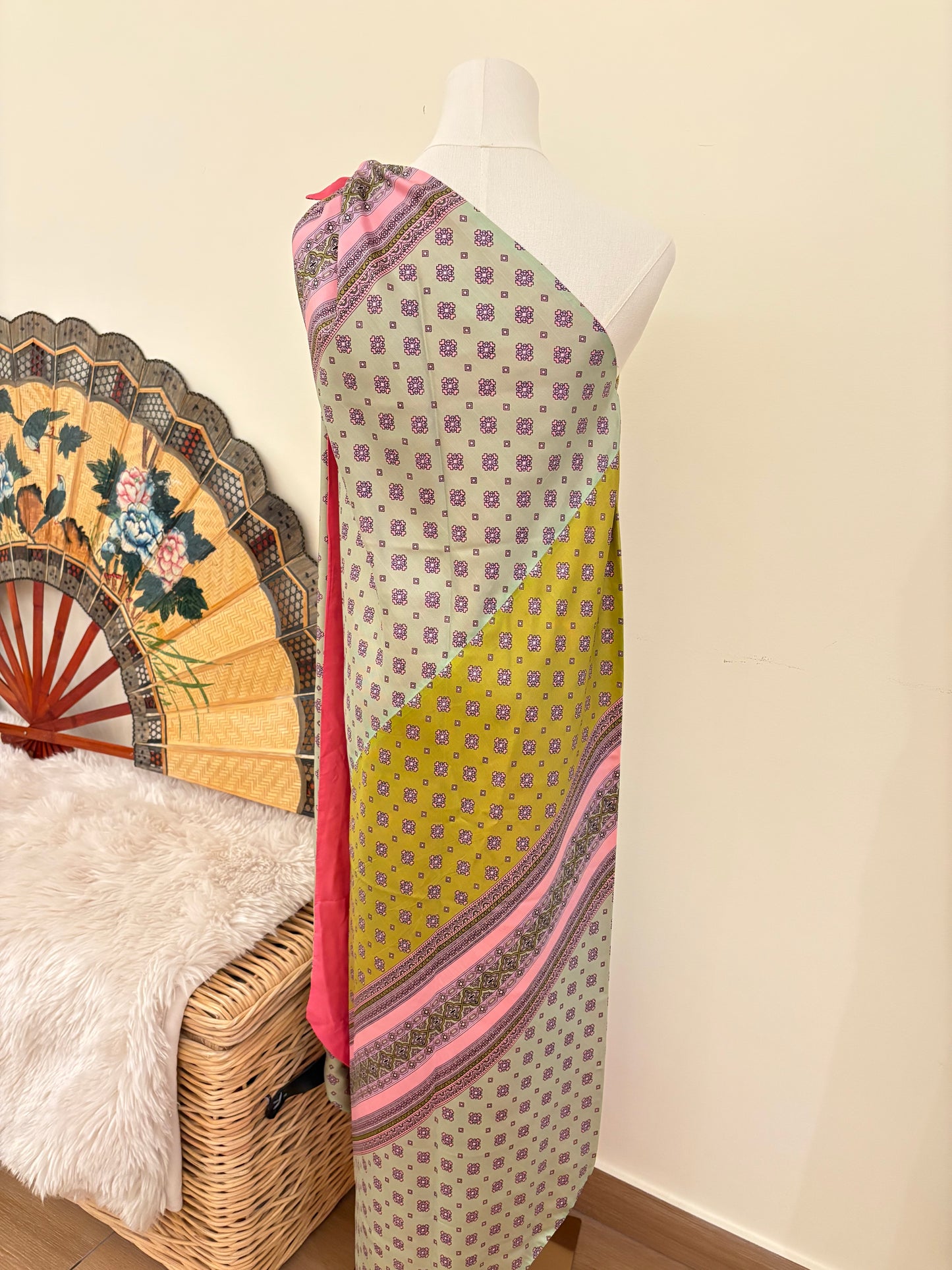 1960s Saks Fifth Avenue By Wanda Belli Dress